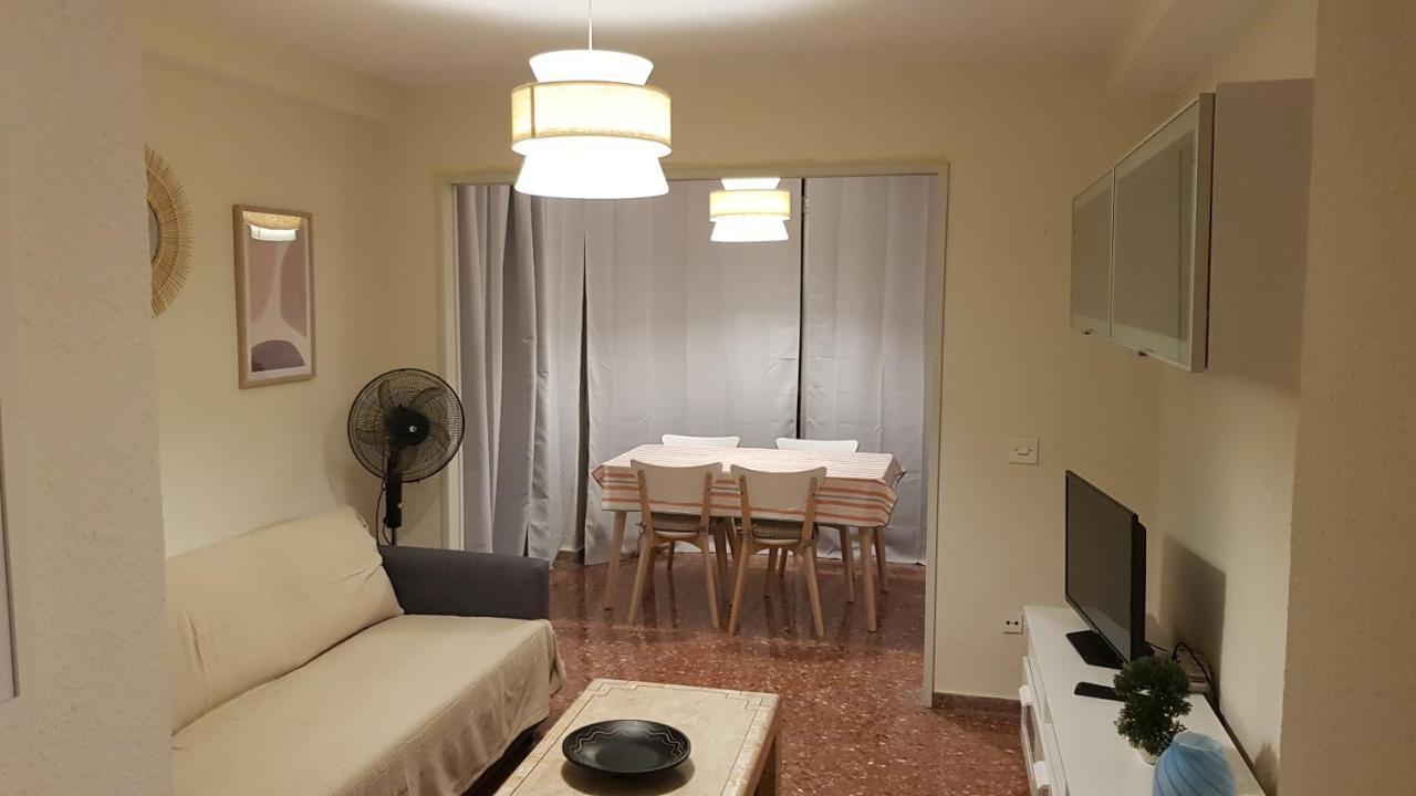 ºººCON AIRE ACOND, PARKING, PISCINA Y JARDIN Apts Alhambra en Playa Levante Benidorm Exterior foto